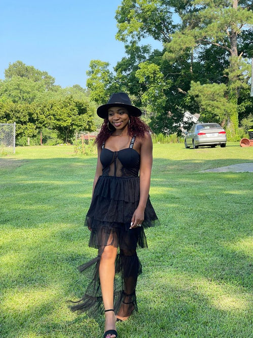 Vestido Serèna Preto — Renda Noturna