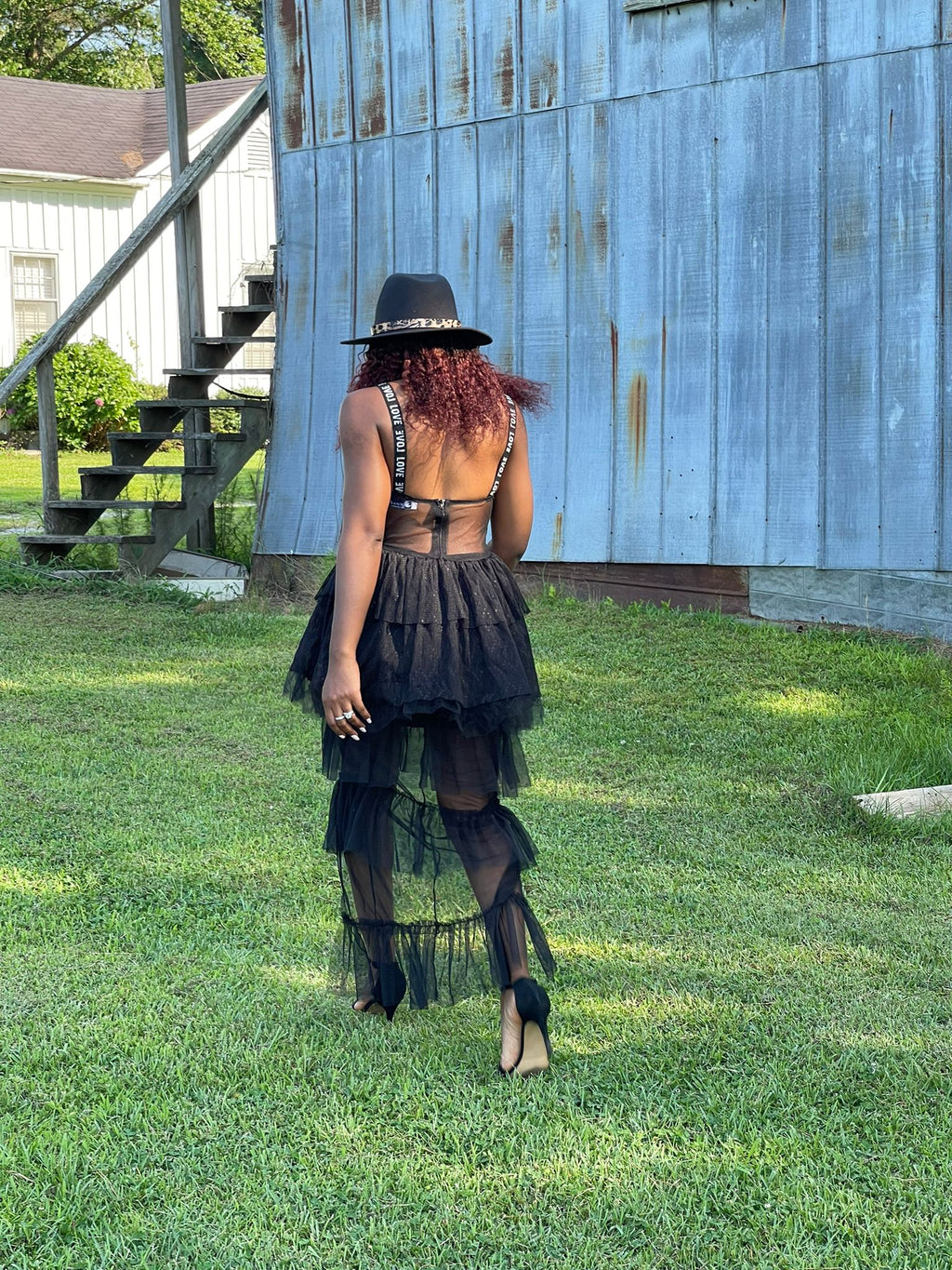 Vestido Serèna Preto — Renda Noturna